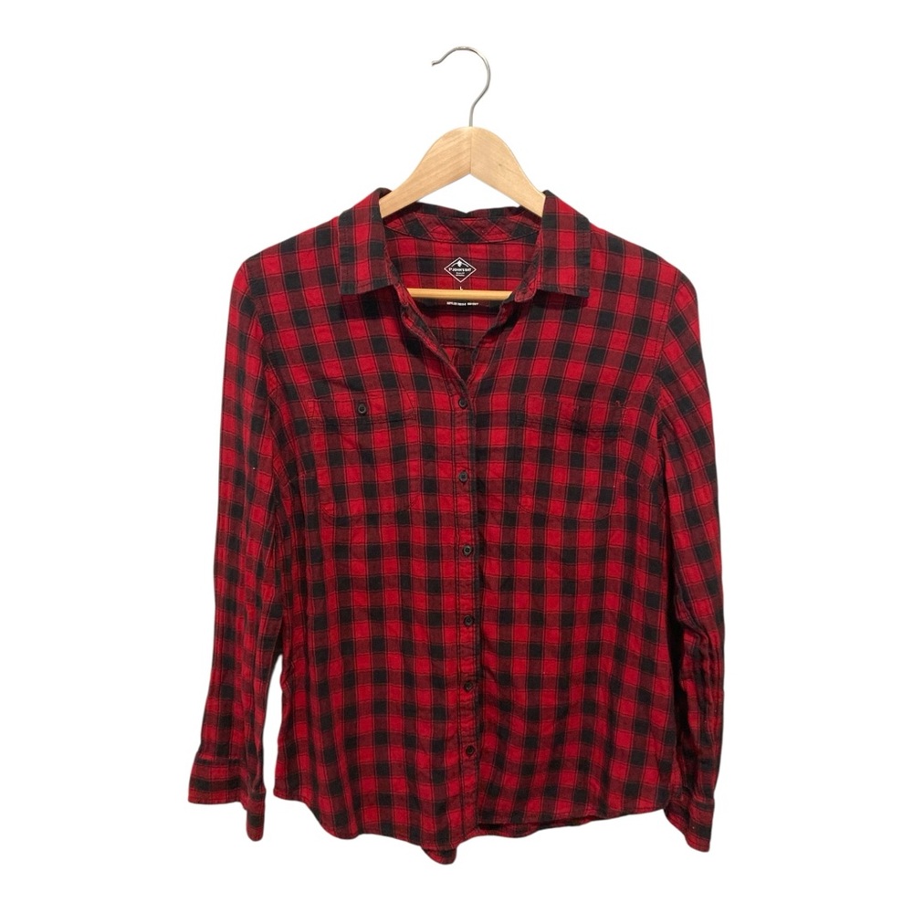 ST. JOHN’S BAY Red & Black Buffalo Check Button Down Shirt - WL